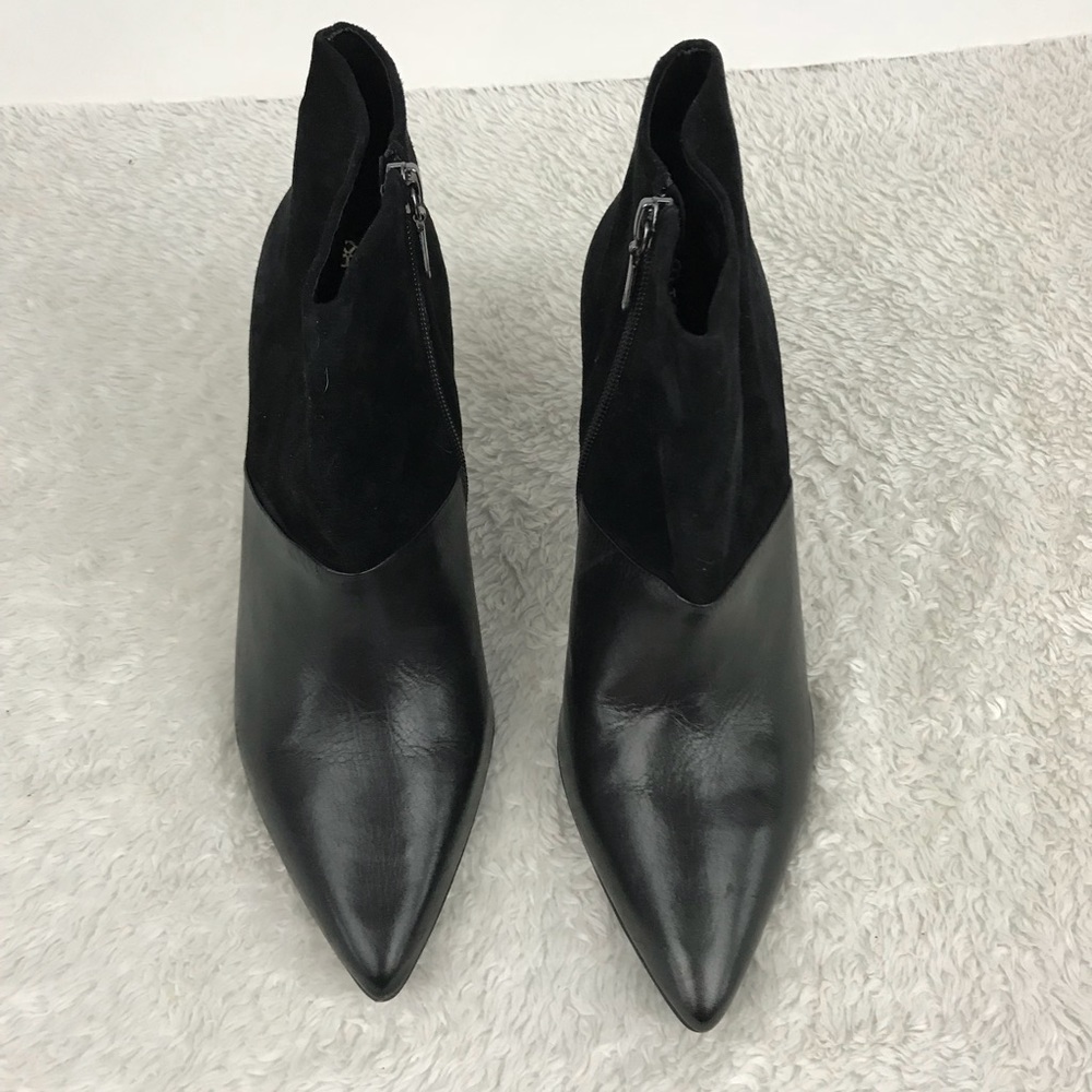 *HP* Trina Turk Marmont Booties - Picture 5 of 8